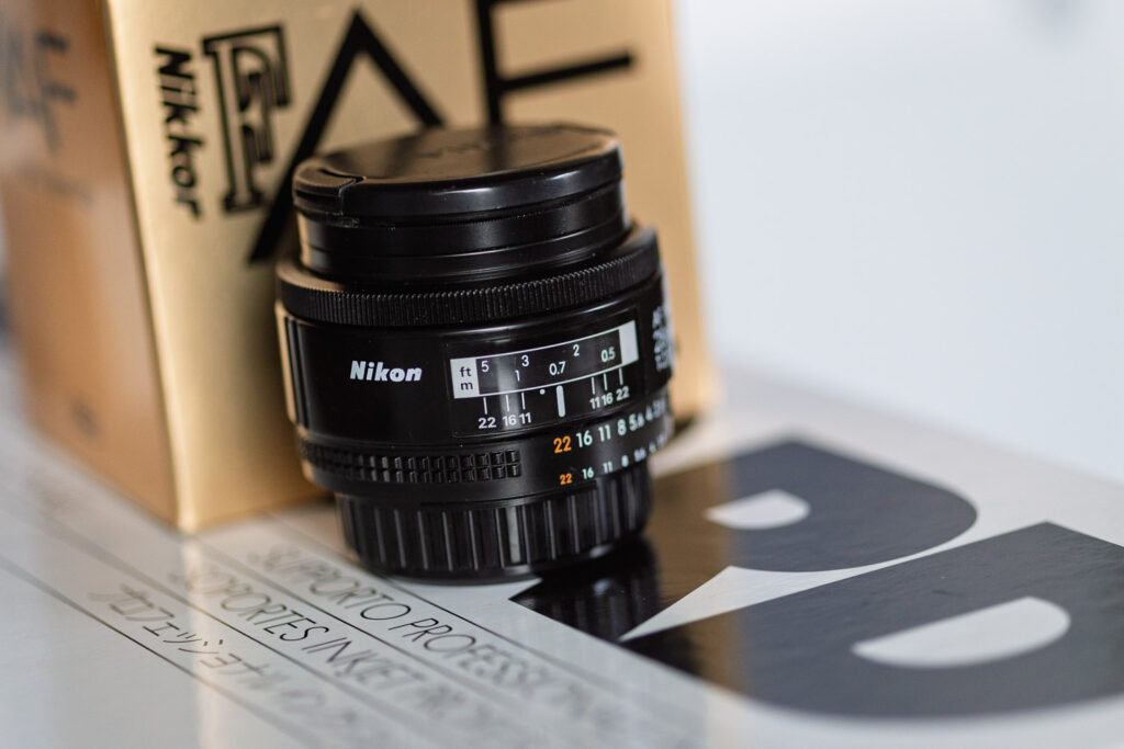 Nikon AF Nikkor 28mm f/2.8